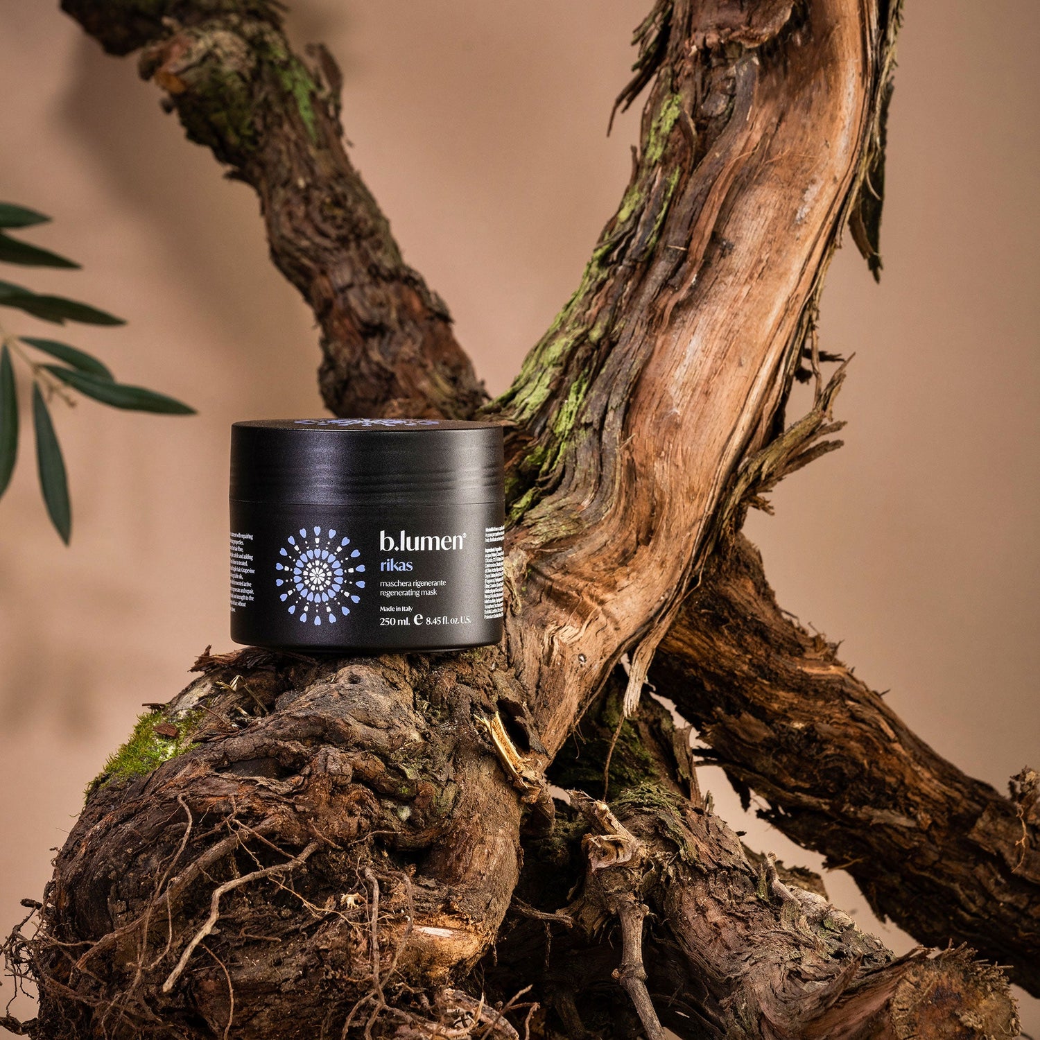 Rikas Maschera Rigenerante Per Capelli 250ml - B.lumen®